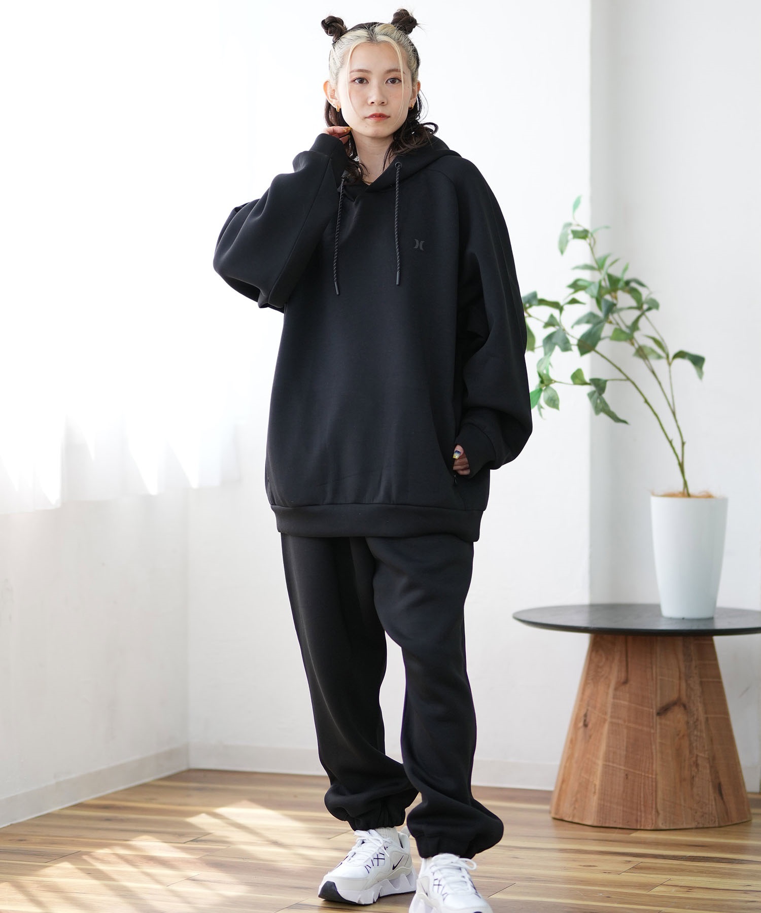 Hurley ハーレー スウェットパンツ レディース ロングパンツ セットアップ対応 WCFB242060(BLK-S)