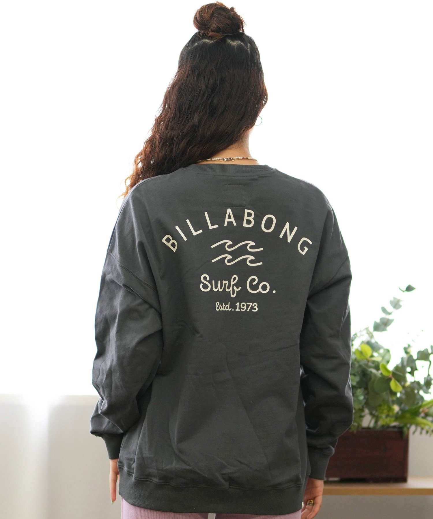 BILLABONG ビラボン トレーナー レディース クルーネック スウェット バックプリント ボーイフィット 裏毛 BE014-001(WCP-M)