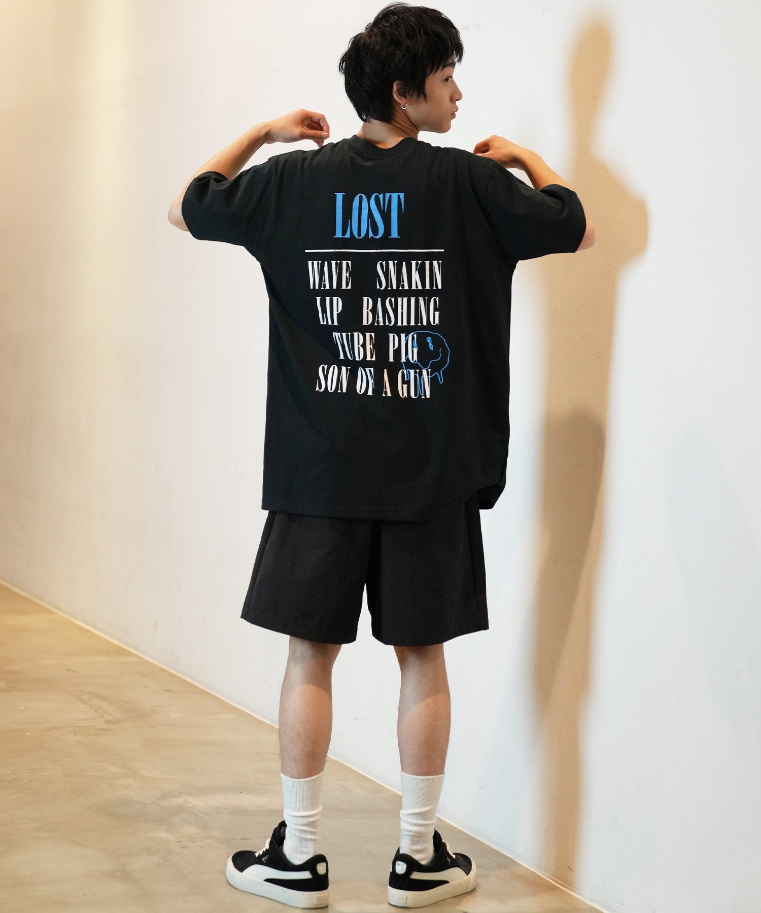 LOST ロスト 半袖 Tシャツ メンズ フロントプリント バックプリント CHERUB L24SS-AP ムラサキスポーツ限定(BLK-M)