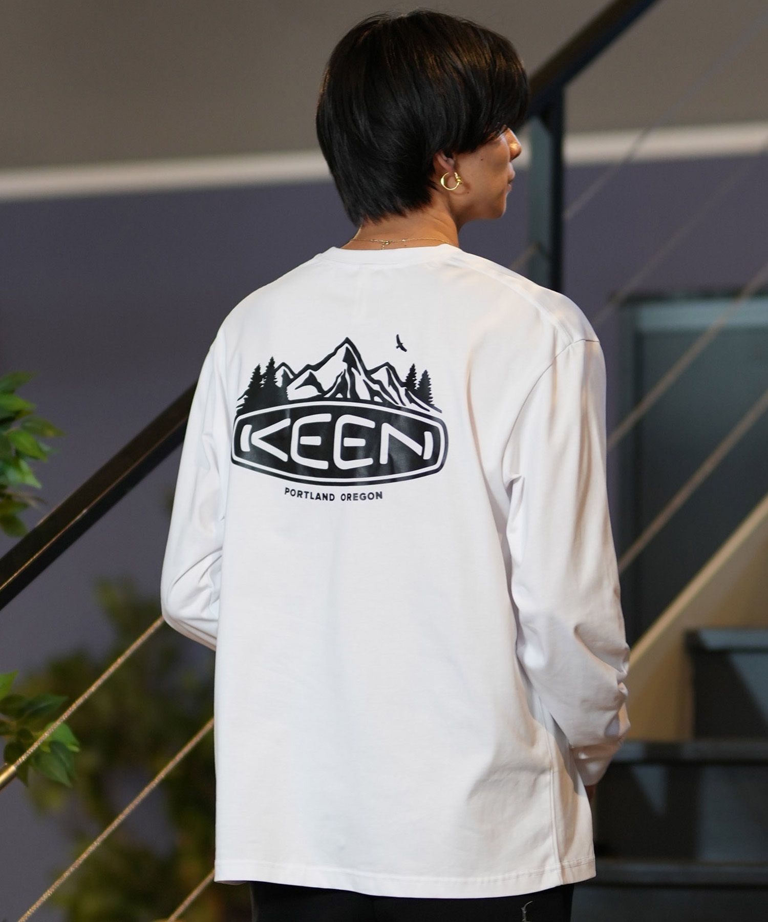 KEEN キーン 長袖 Tシャツ メンズ ロンT ポケT ポケット バックプリント 吸汗速乾 1028437(WT/BK-M)