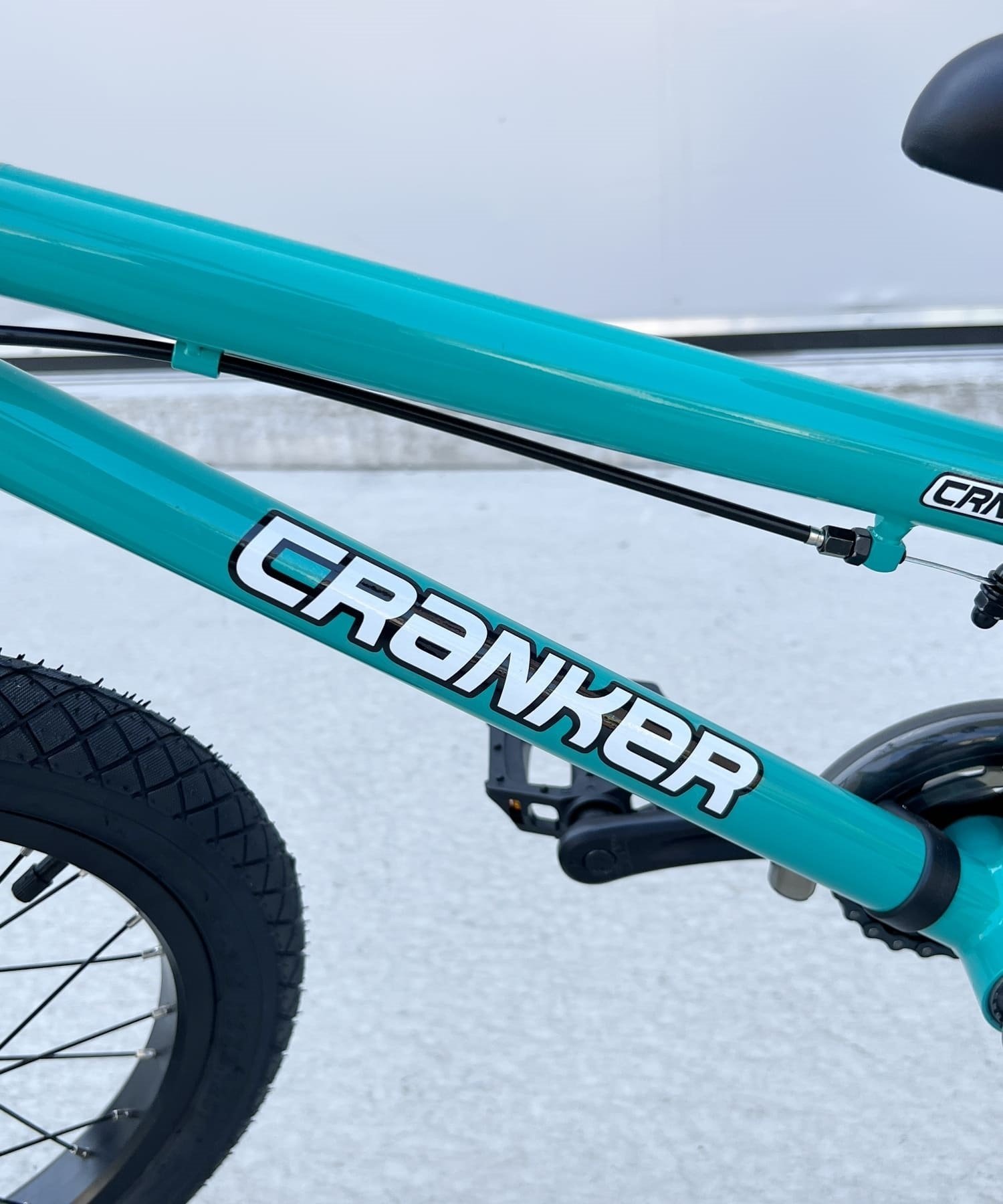 ☆キッズ バイク CRANKER KIDS クランカー キッズ 16インチ 自転車 BMX EML  ランニングバイク/バイク/ローラースケート/キックボード｜ムラサキスポーツオンラインストア 通販