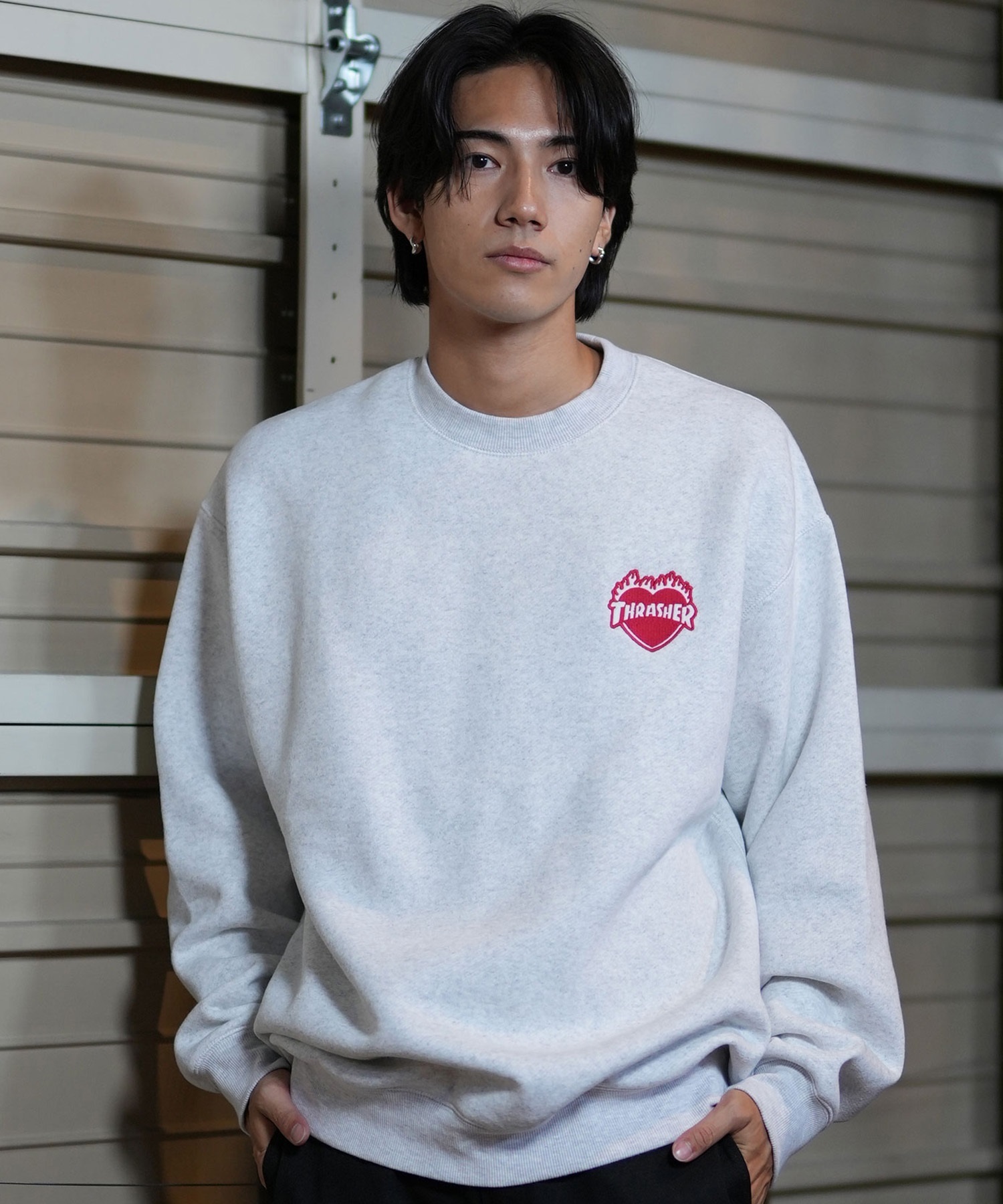 THRASHER スラッシャー トレーナー クルーネック メンズ スウェット ワンポイントロゴ ビッグシルエット 裏起毛 243TH1TR003 ムラサキスポーツ限定(WHT-M)