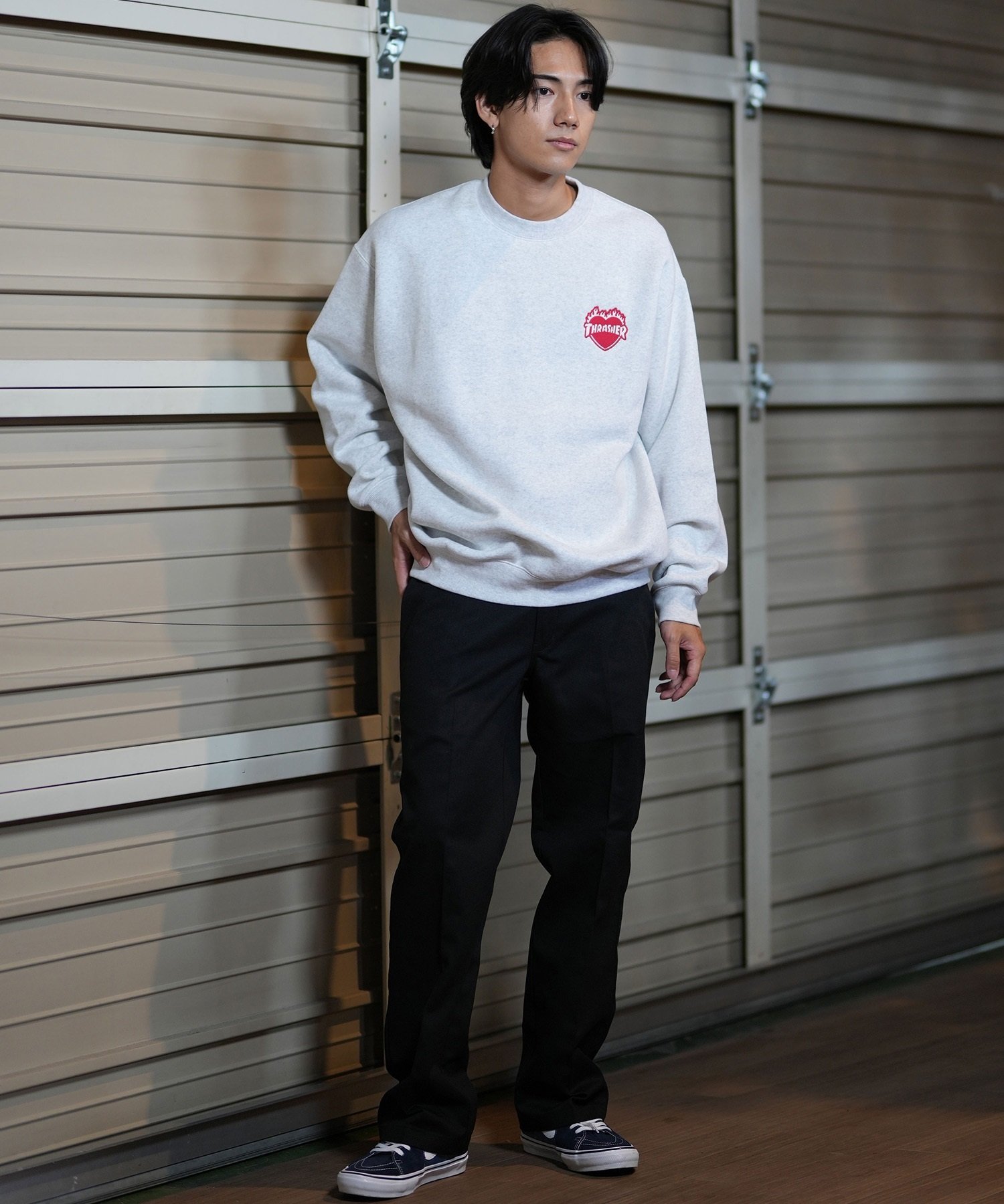 THRASHER スラッシャー トレーナー クルーネック メンズ スウェット ワンポイントロゴ ビッグシルエット 裏起毛 243TH1TR003 ムラサキスポーツ限定(WHT-M)