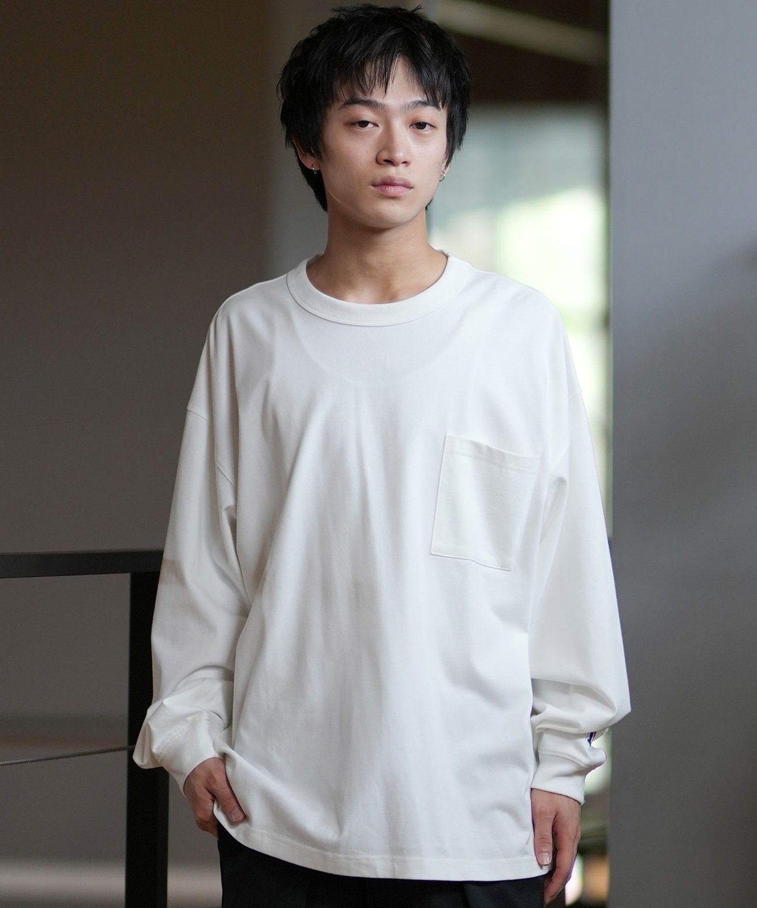 DEAR LAUREL ディアローレル 長袖 Tシャツ ロンT 無地 ポケット ポケT ワンポイントロゴ シンプル D24F1302(WHT-M)