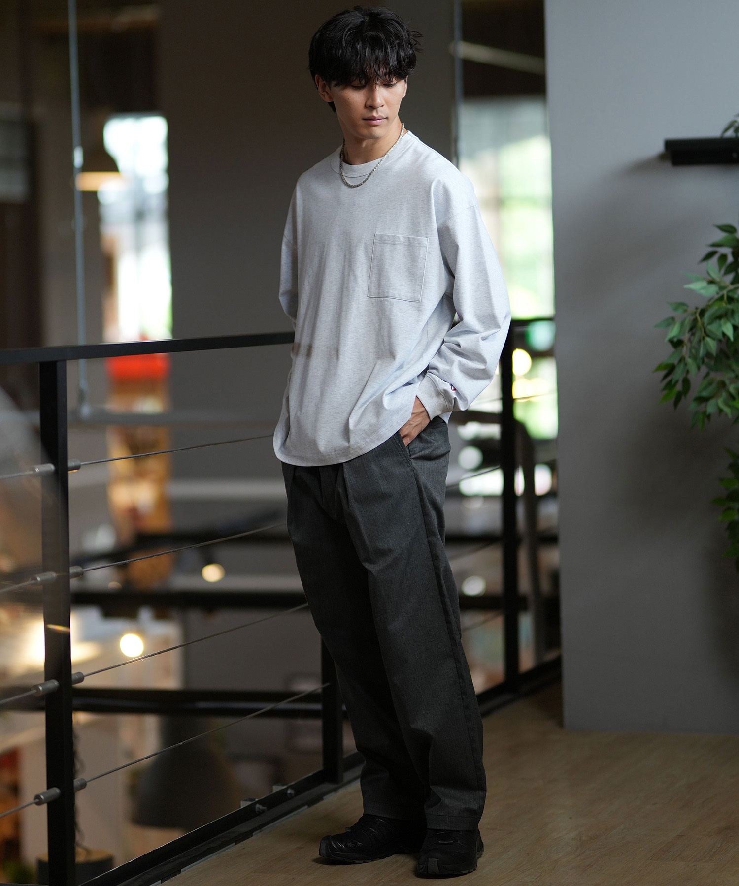 DEAR LAUREL ディアローレル 長袖 Tシャツ ロンT 無地 ポケット ポケT ワンポイントロゴ シンプル D24F1302(WHT-M)