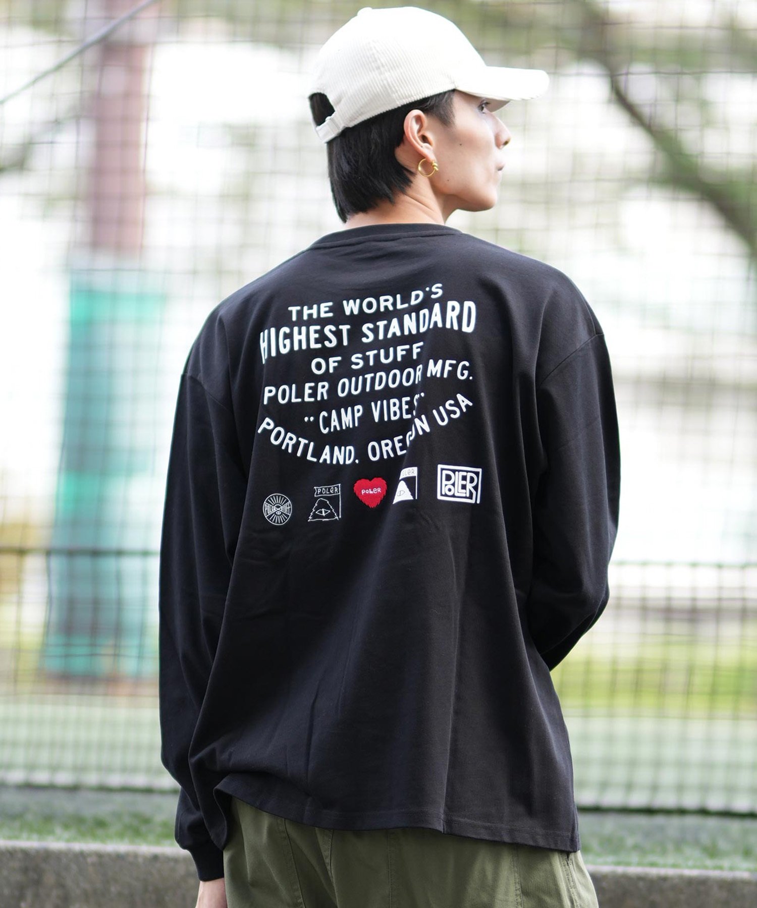 POLER ポーラー 長袖 Tシャツ メンズ ロンT 刺繍ロゴ ビッグシルエット バックプリント 吸汗速乾 249MCV0049 ムラサキスポーツ限定(WHITE-M)