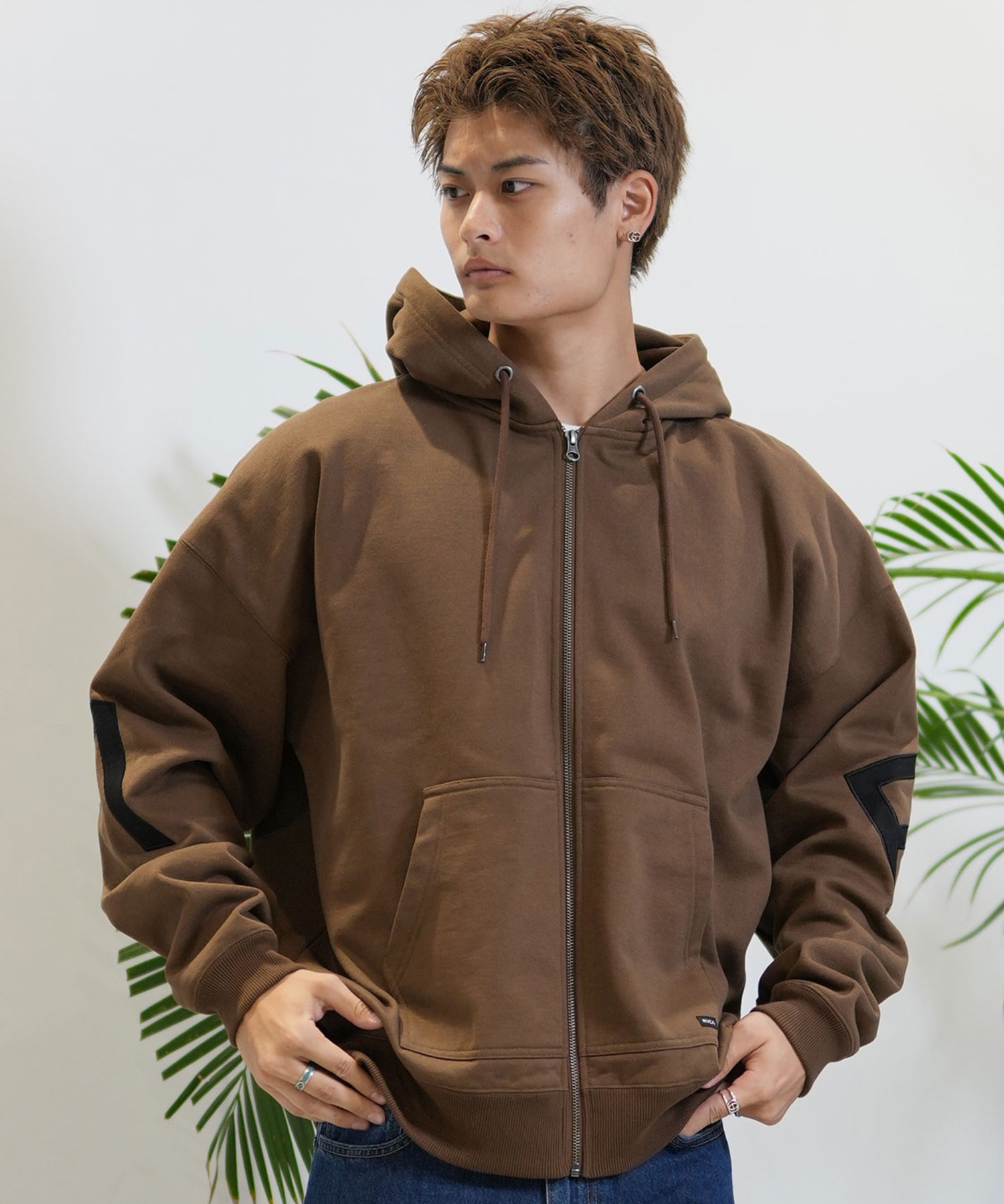 RVCA ルーカ パーカー ジップアップ メンズ ビッグロゴ バックプリント ルーズシルエット BE042-044(BBB-S)