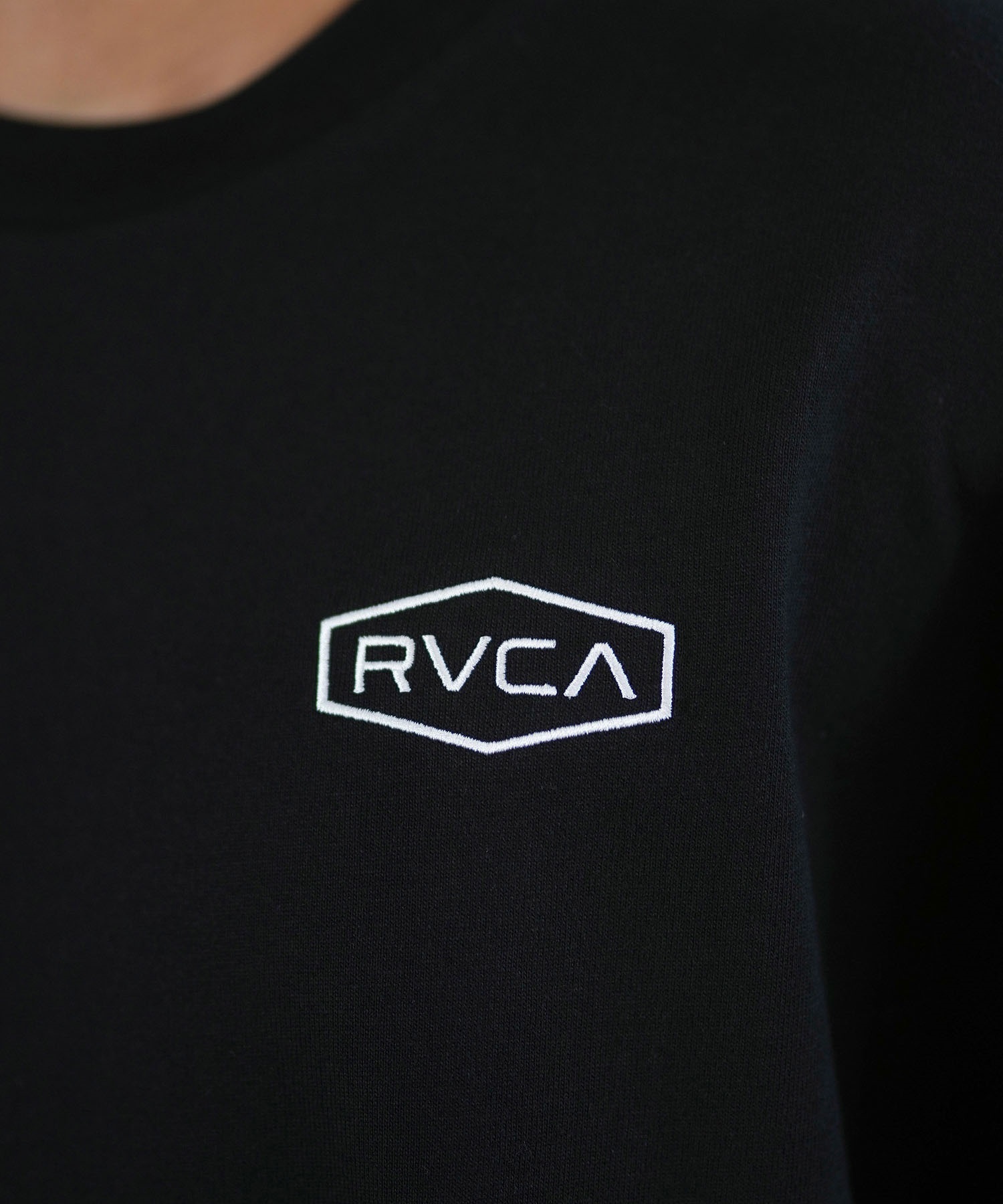 RVCA ルーカ 長袖 Tシャツ メンズ ロンT バックプリント ペイズリー柄 ルーズシルエット ムラサキスポーツ限定 BE042-P07(KHA-S)