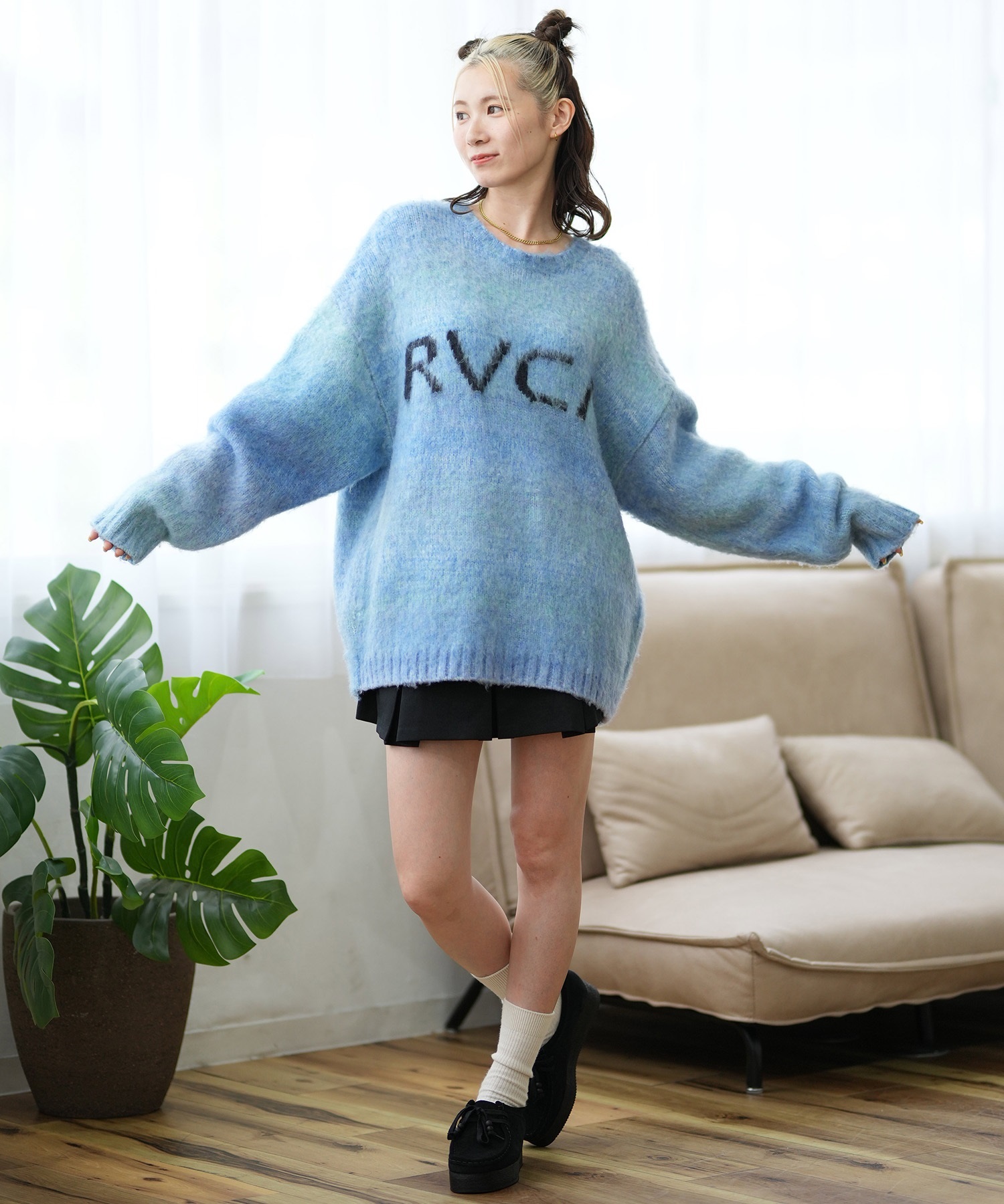 RVCA ルーカ ニット レディース セーター クルーネック フロントロゴ グラデーション ビッグシルエット BE044-652(BES0-S)