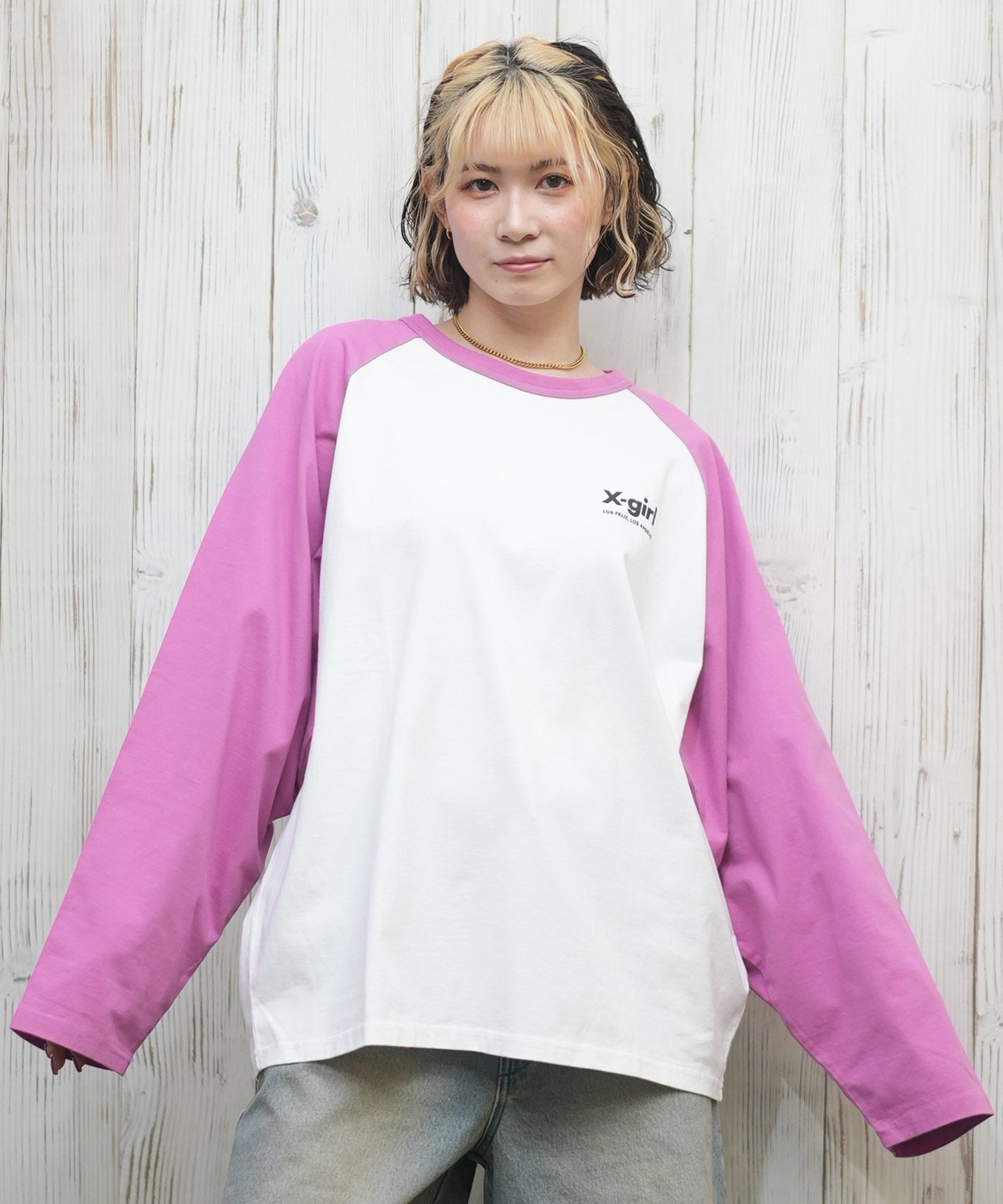 X-girl エックスガール 長袖 Tシャツ レディース ロンT ラグラン バックプリント オーバーサイズ ANML TRPL LG BB BIG TEE 105251011026(BLACK-S)