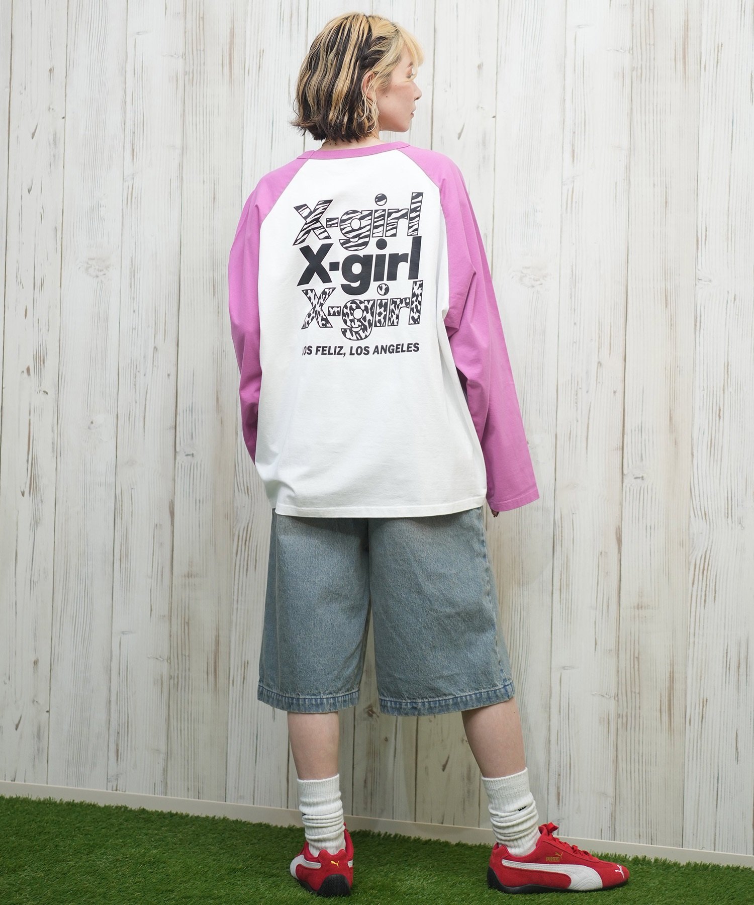 X-girl エックスガール 長袖 Tシャツ レディース ロンT ラグラン バックプリント オーバーサイズ ANML TRPL LG BB BIG TEE 105251011026(BLACK-S)